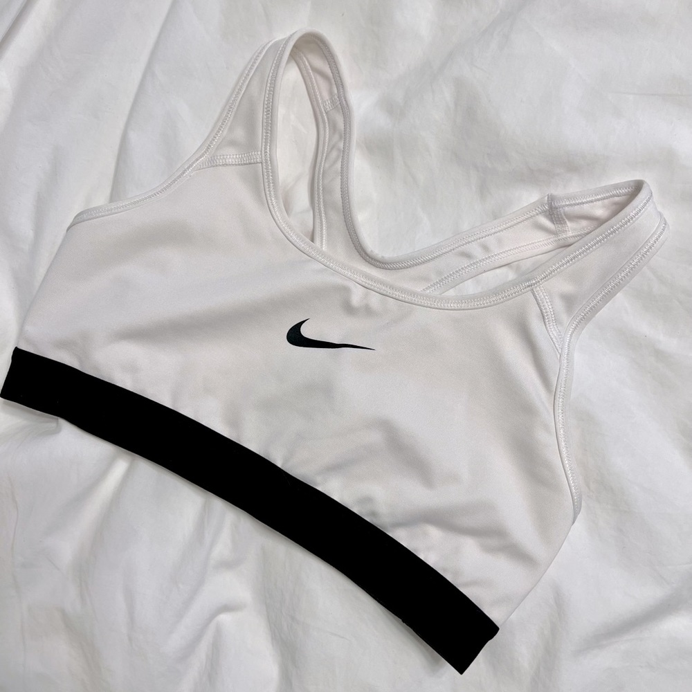 Dri-fit Nike Sports Bra - White Size S